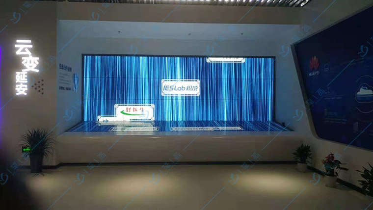 多媒體公共安全館設(shè)計，多媒體企業(yè)展廳弱電設(shè)計-西安一筆一畫科技有限公司